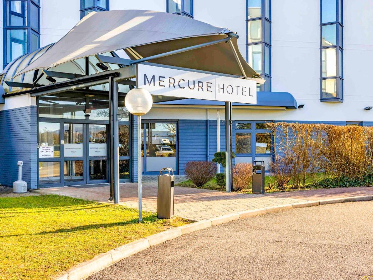 Mercure Lyon Est Villefontaine Bagian luar foto